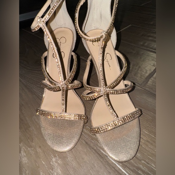 Jessica Simpson Sidra Sandal, champagne, Rhinestone strappy heels Size 9.5 - Picture 4 of 14